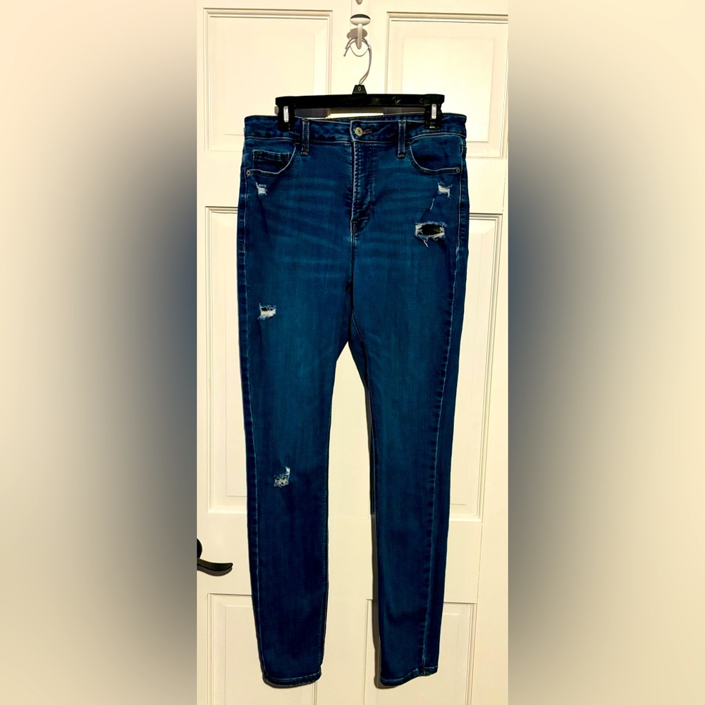 Women’s Old Navy Rockstar jeans